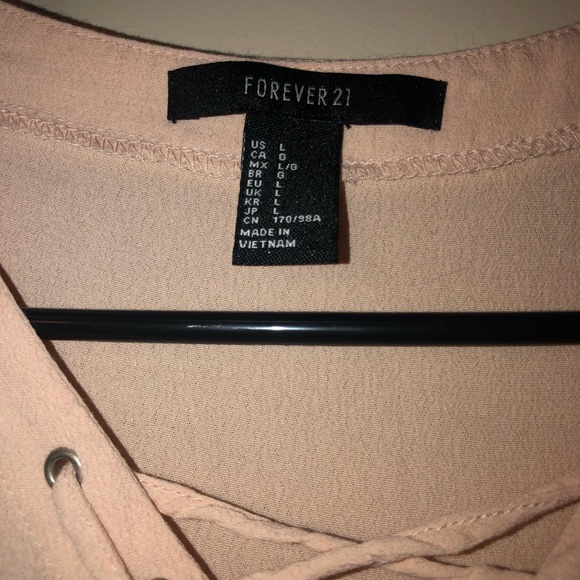 Peach crop top - Picture 3 of 4